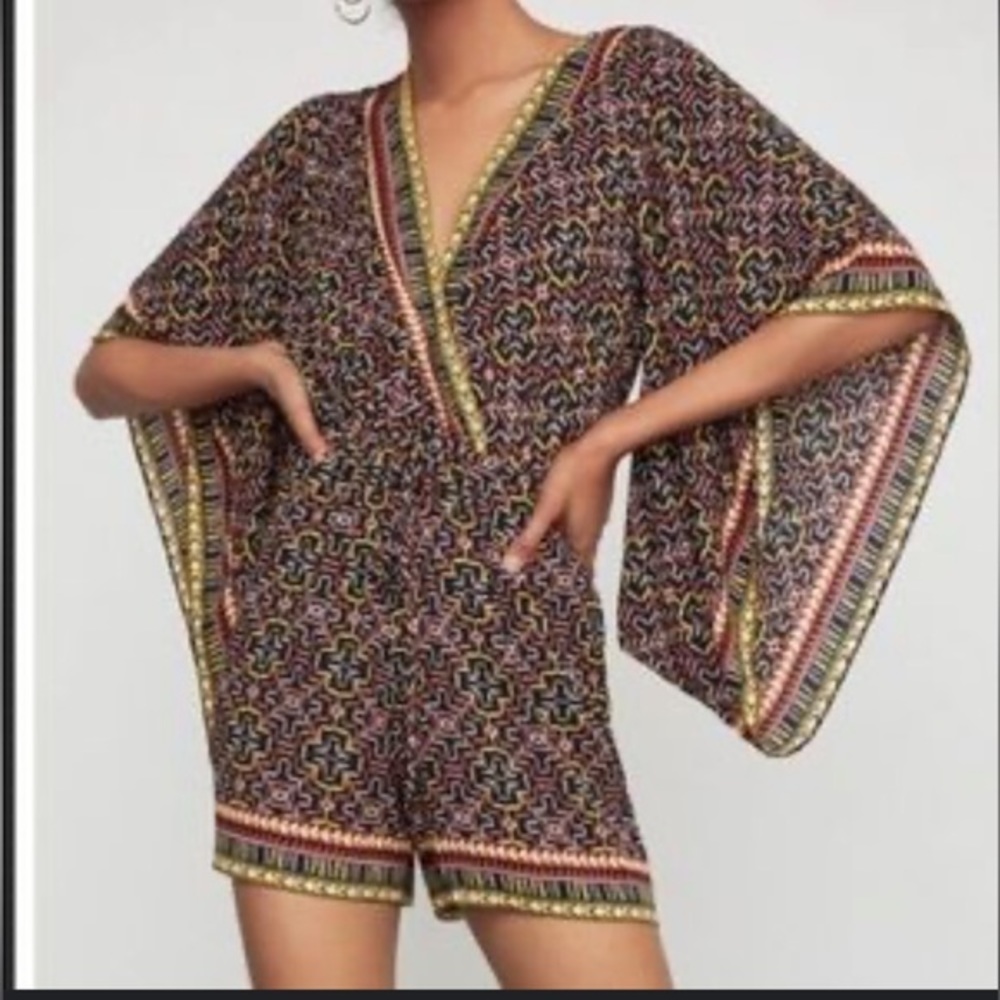 BCBGMaxazria Printed Romper Aztec Print Kaftan Size XS - Picture 2 of 5